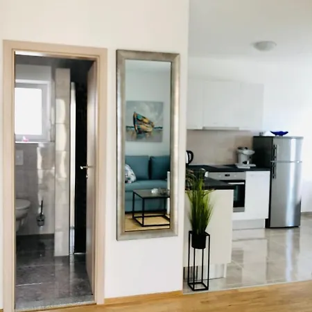 Apartmán Dani Sea & Pool *