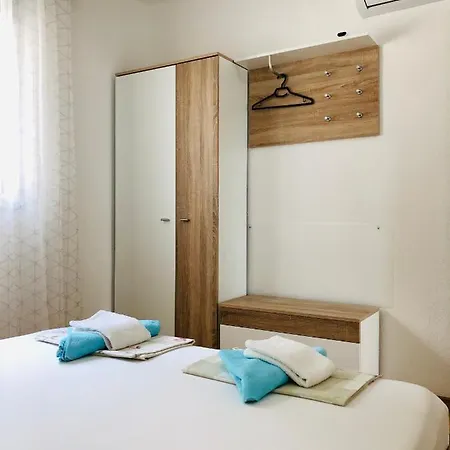 Daire Dani Sea & Pool Trogir