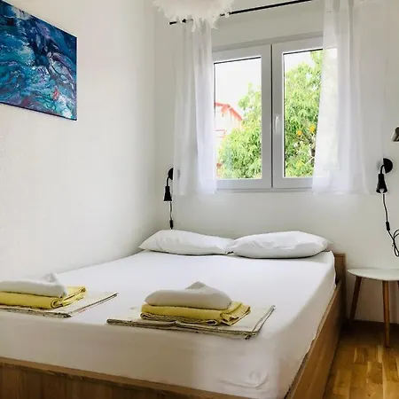 Dani Sea & Pool Apartment Trogir