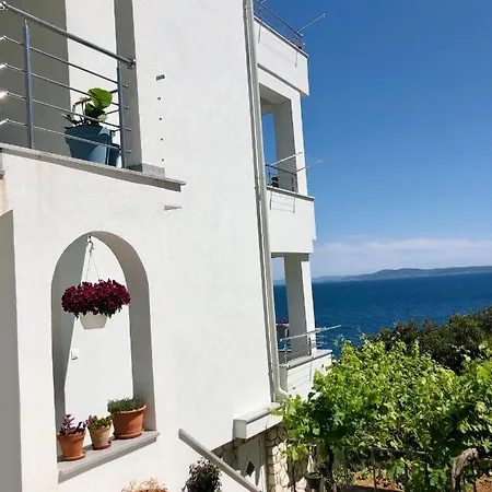 Dani Sea & Pool Daire Trogir