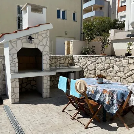Daire Dani Sea & Pool Trogir